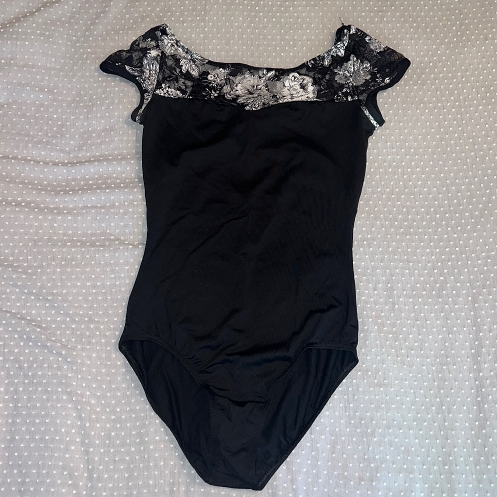 Black/white lace detail leotard